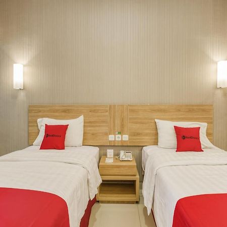 Hotel Reddoorz Syariah Near Terminal 1 Juanda Airport Surabaja Zewnętrze zdjęcie